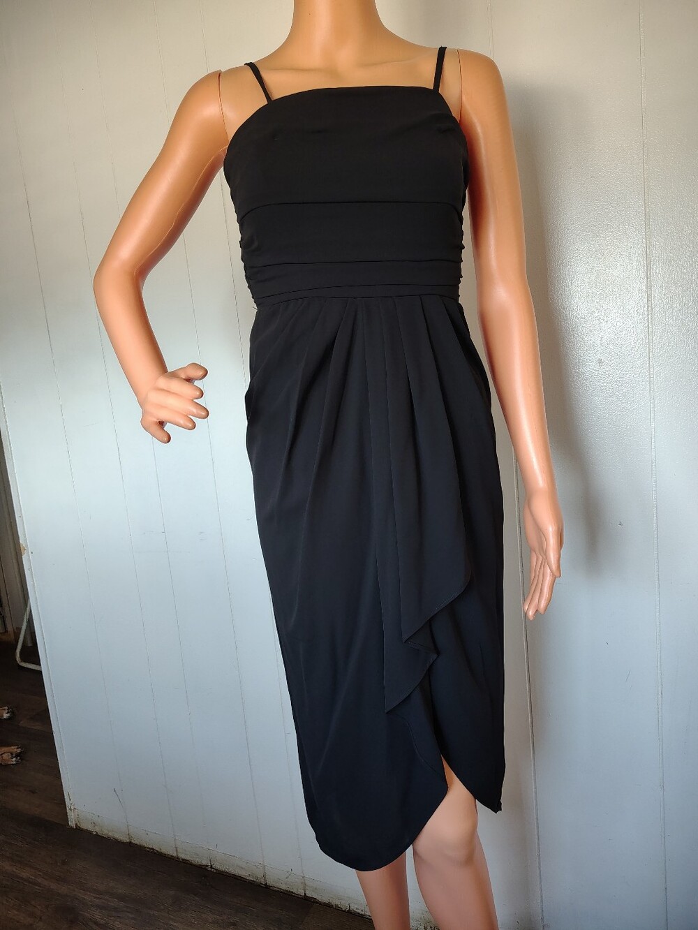 NWT Express Black Ruched Front Drape Strapless Dress Size 4.